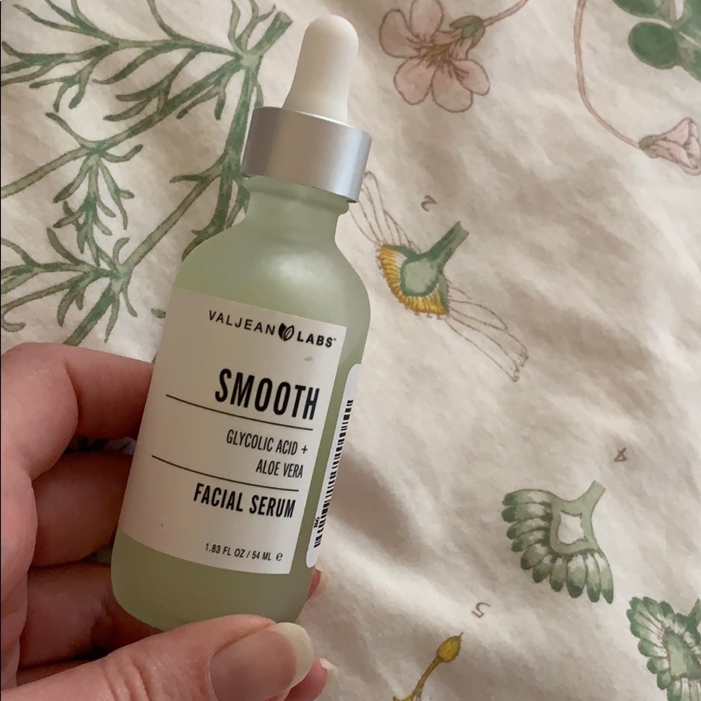 Smoothing Face Serum